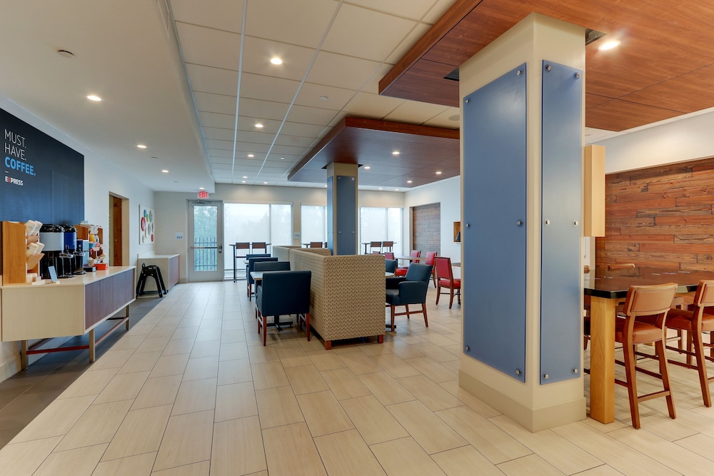 Holiday Inn Express & Suites Saugerties Hudson Valley by IHG - photo 53