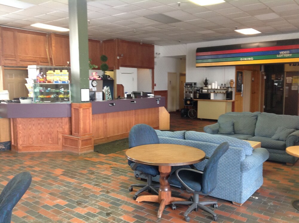 Town and Country Hotel — Calgary — photo 3