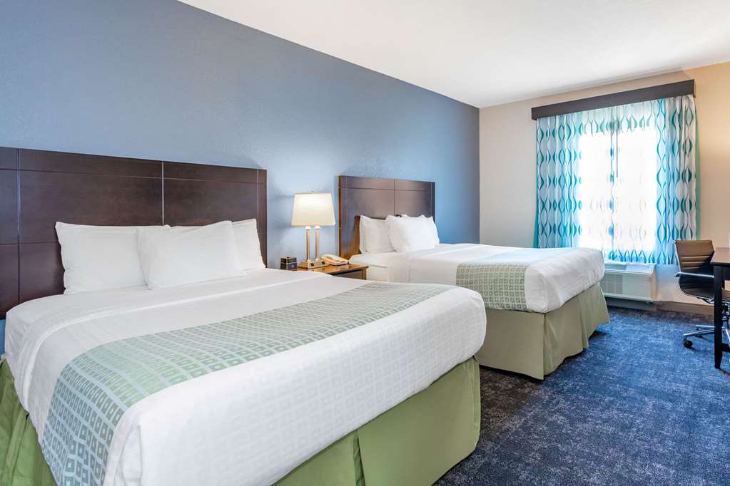 La Quinta Inn & Suites by Wyndham St. Augustine - photo 16