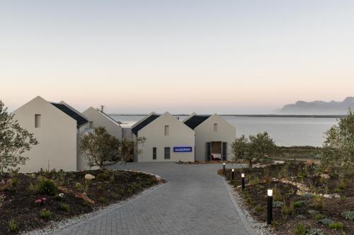 Oceanique — Hermanus — photo 4