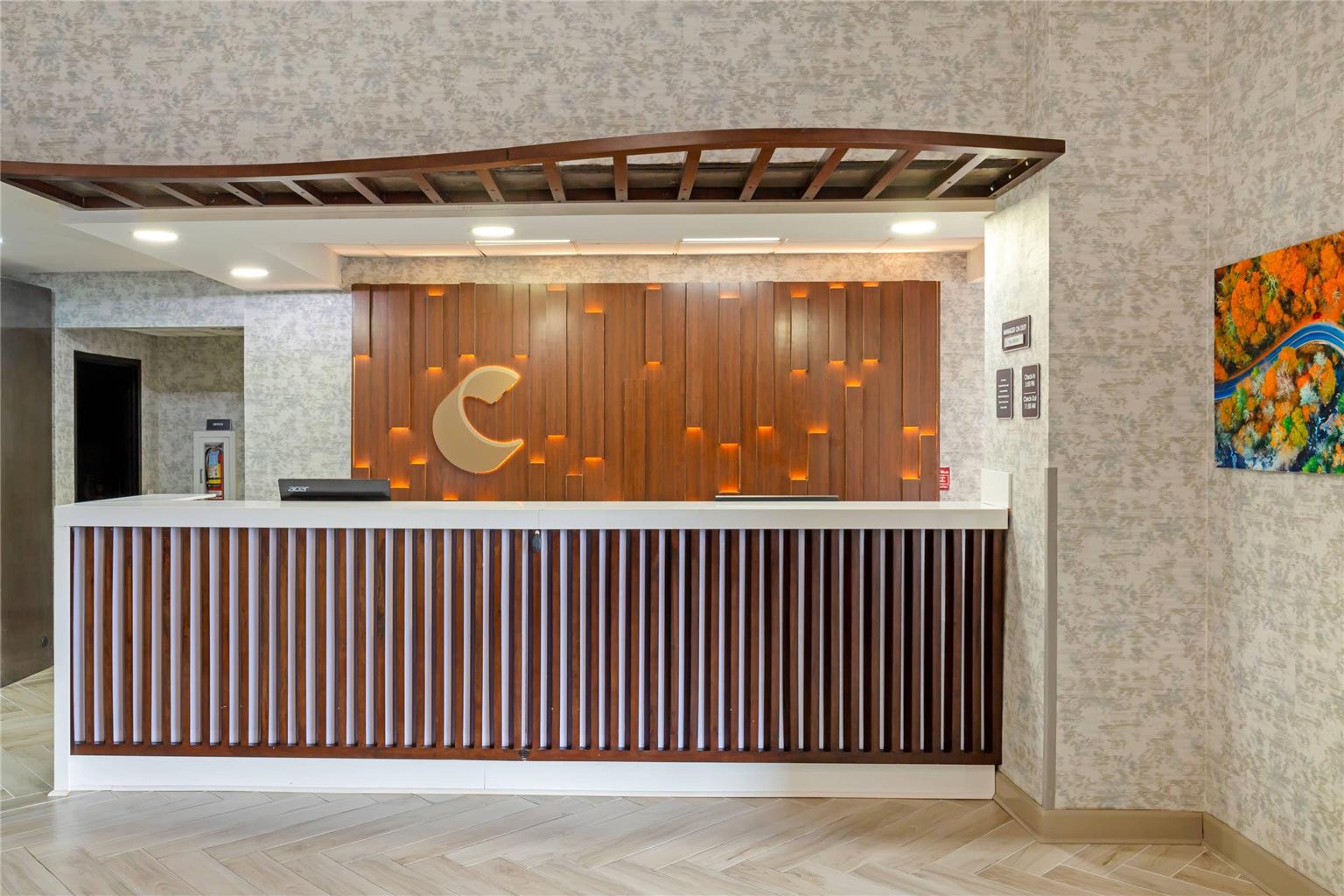 Comfort Inn & Suites Greenville Near East Carolina University - photo 3