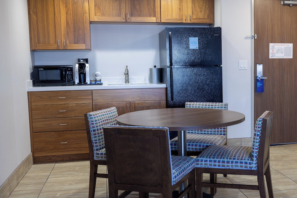 Holiday Inn Express Salt Lake City Downtown by IHG - photo 14