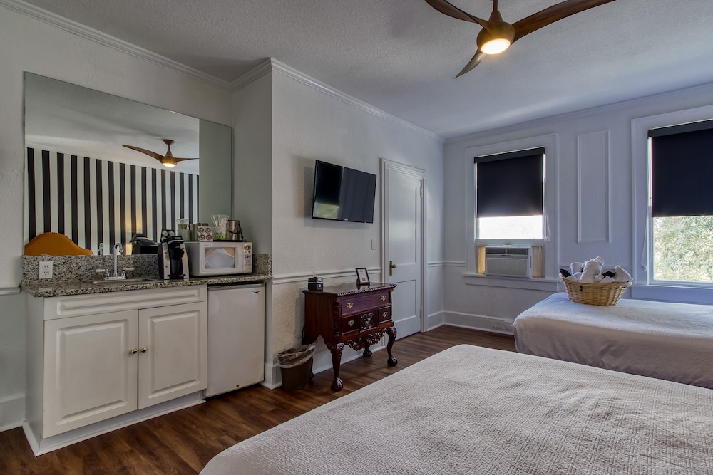 The Cordova Inn a New Hotel Collection Property - photo 15