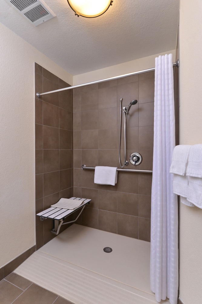 Candlewood Suites Casper by IHG - photo 23