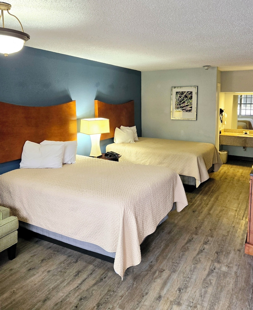 Best Price Motel and Suites - photo 7