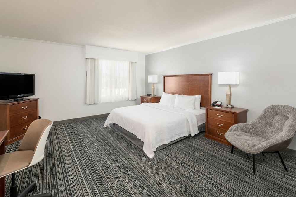 TownePlace Suites Tucson Williams Centre - photo 10