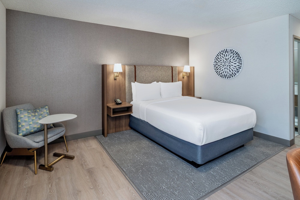 Holiday Inn Dublin Pleasanton by IHG - photo 10