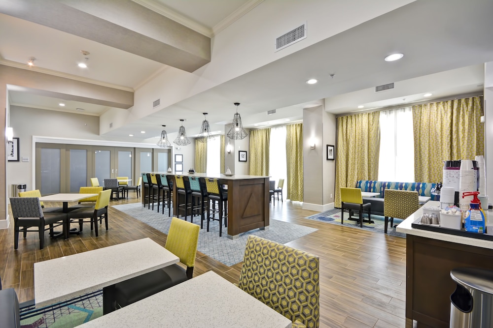 Hampton Inn Kyle - photo 7
