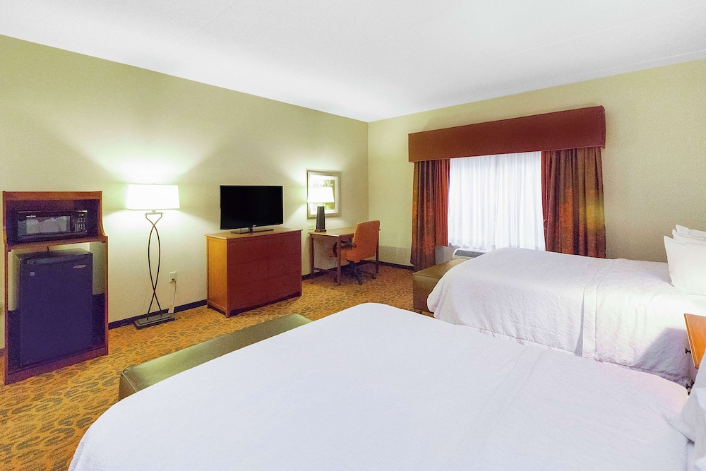 Hampton Inn Waynesburg - photo 20