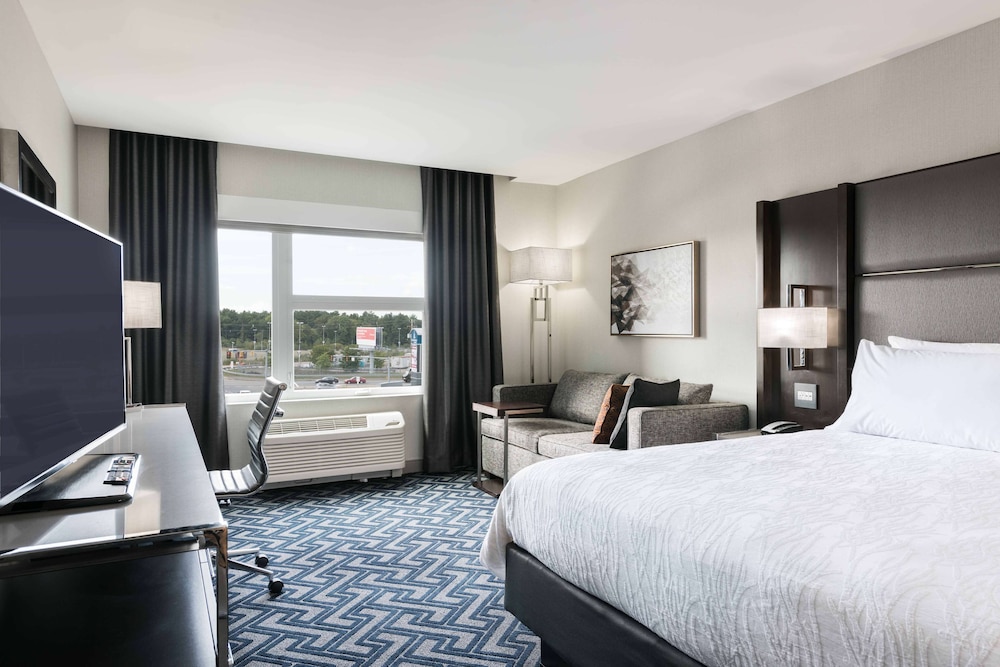 Hilton Garden Inn Foxborough Patriot Place - photo 12