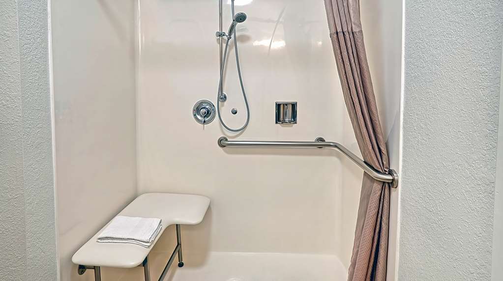 Motel 6 Los Angeles CA Los Angeles LAX - photo 17