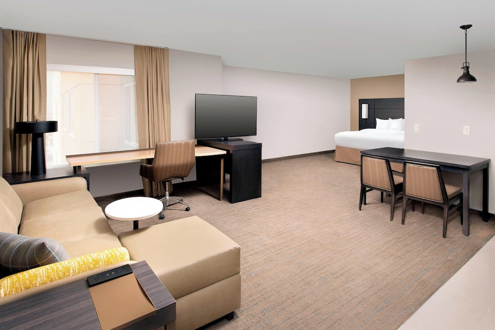 Residence Inn by Marriott Denver Airport Convention Center - photo 11