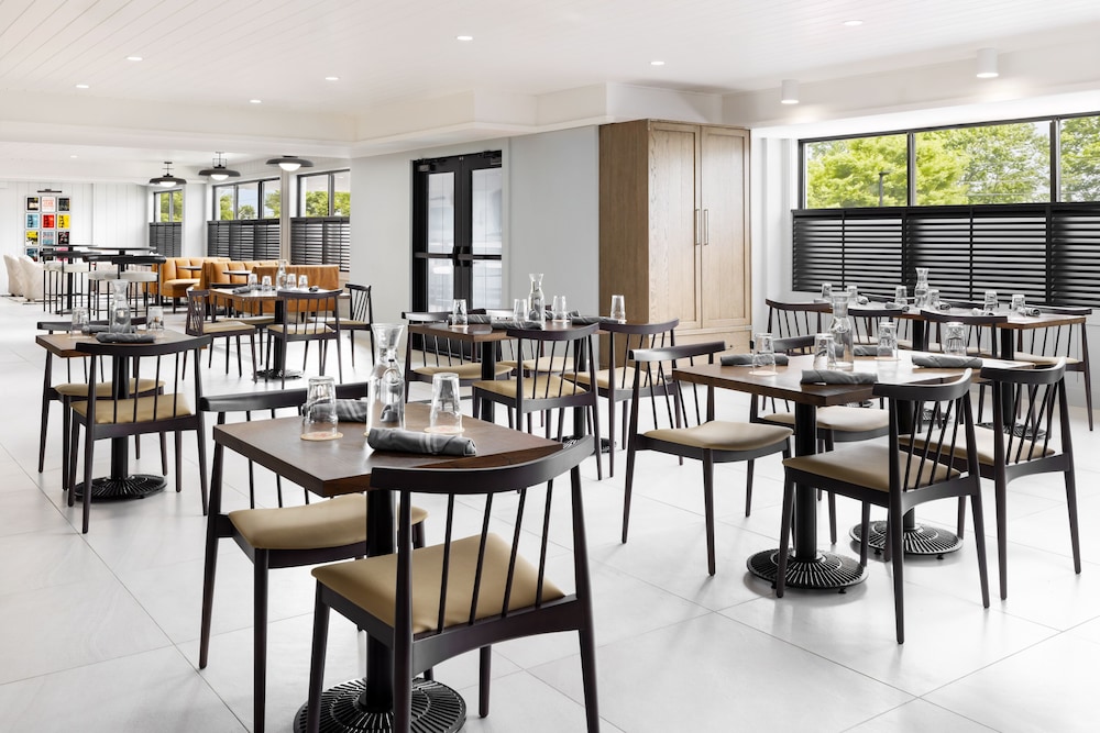 The Pell Part of JdV by Hyatt - photo 36