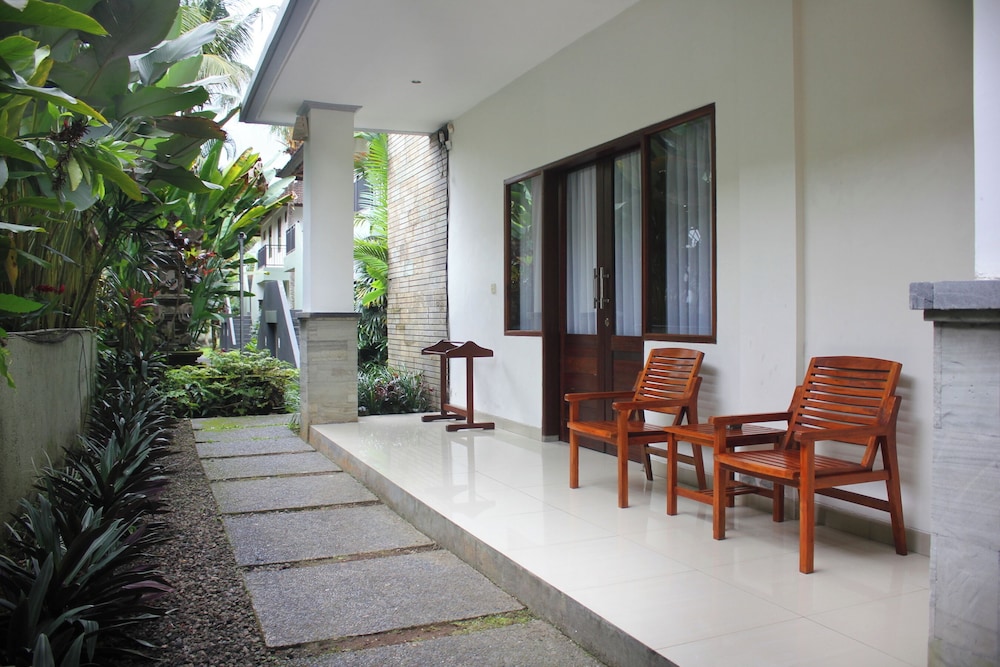 Putri Ayu Cottages — Ubud — photo 5