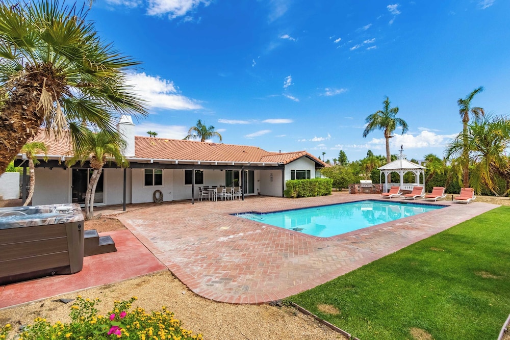 Catalina by AvantStay Fully Remodeled Palm Springs Haven Pool Permit3432 - photo 21