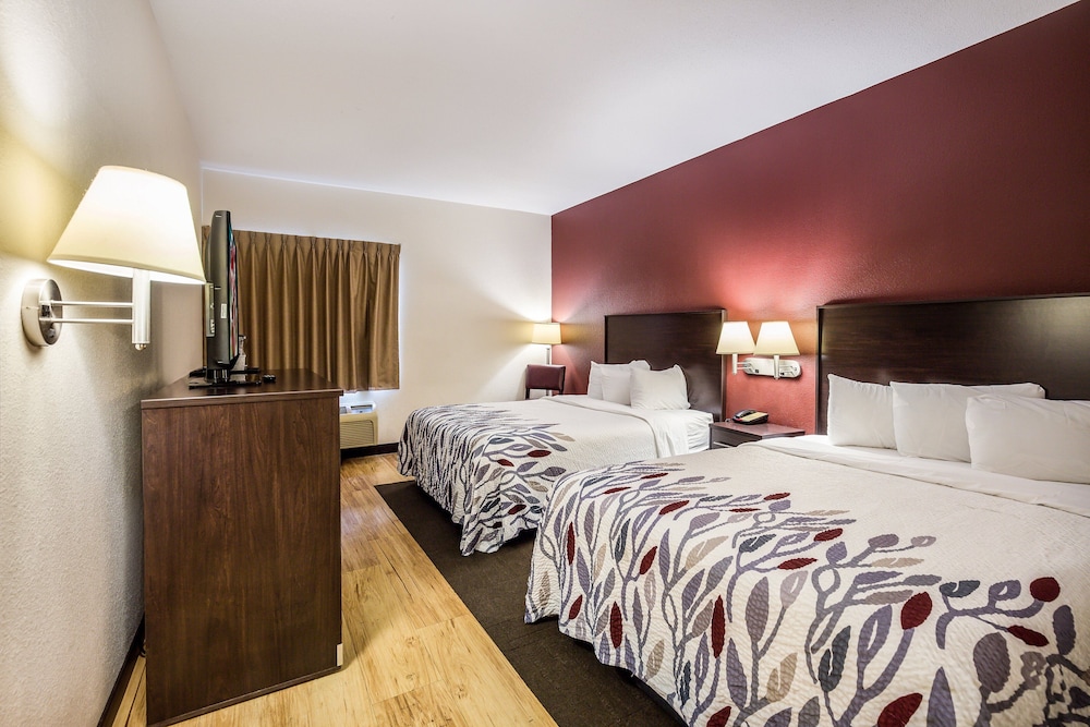Red Roof Inn St Louis Troy IL - photo 12