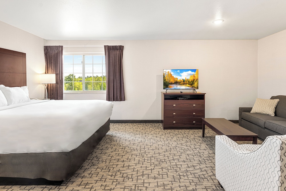 Boarders Inn & Suites Shawano - photo 32