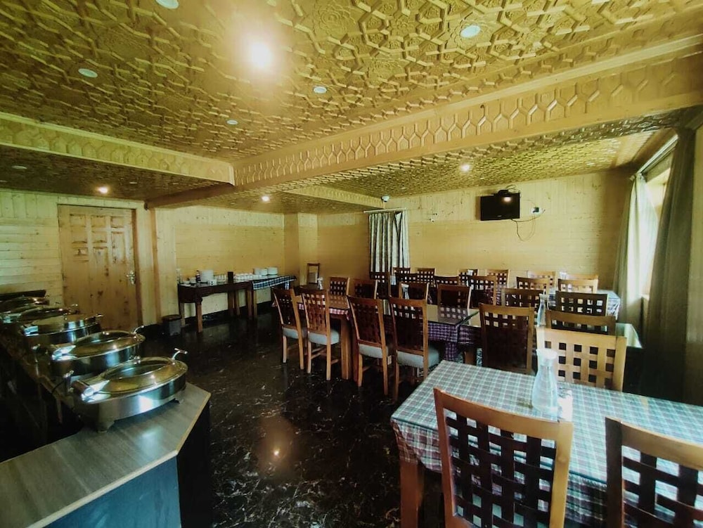 Hotel Sheen Sonmarg — Srinagar — photo 5