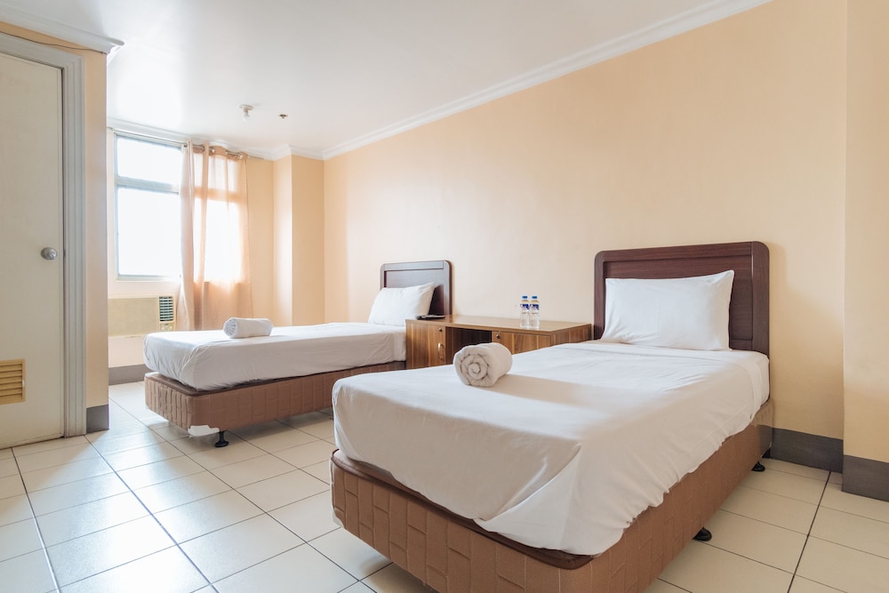 Dechmark Hotel - carbon neutral hotel in Manila