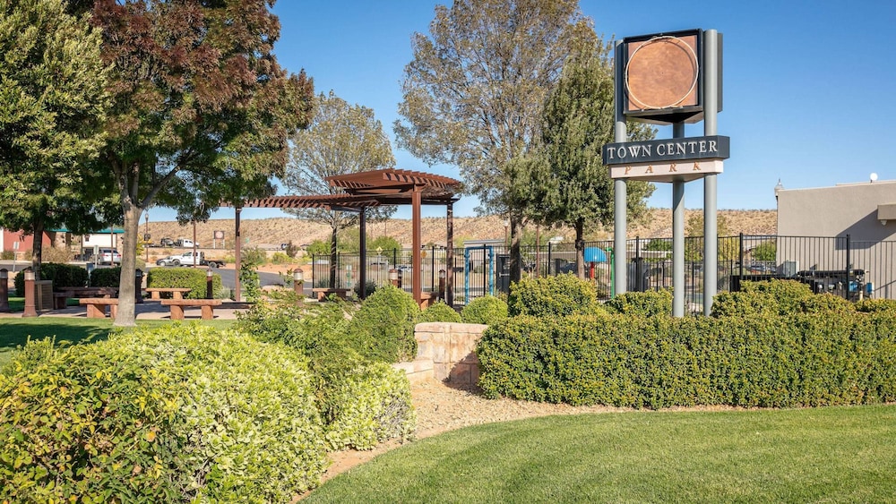 Town Center Resort - photo 860