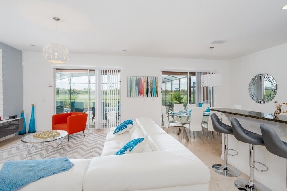 6 bedroom home at Solterra Resort - photo 26