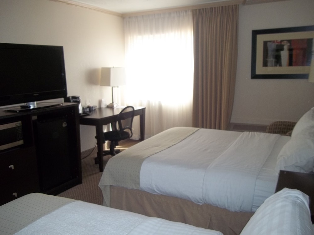 Holiday Inn Rock Springs by IHG - photo 20
