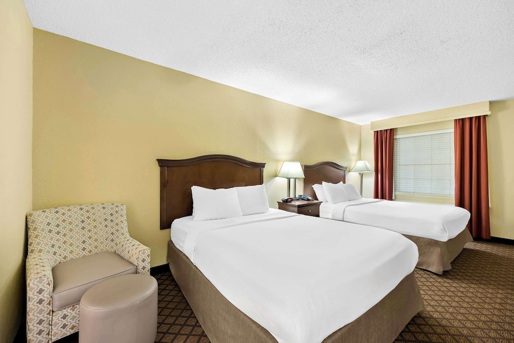 Best Western Coach House - photo 15