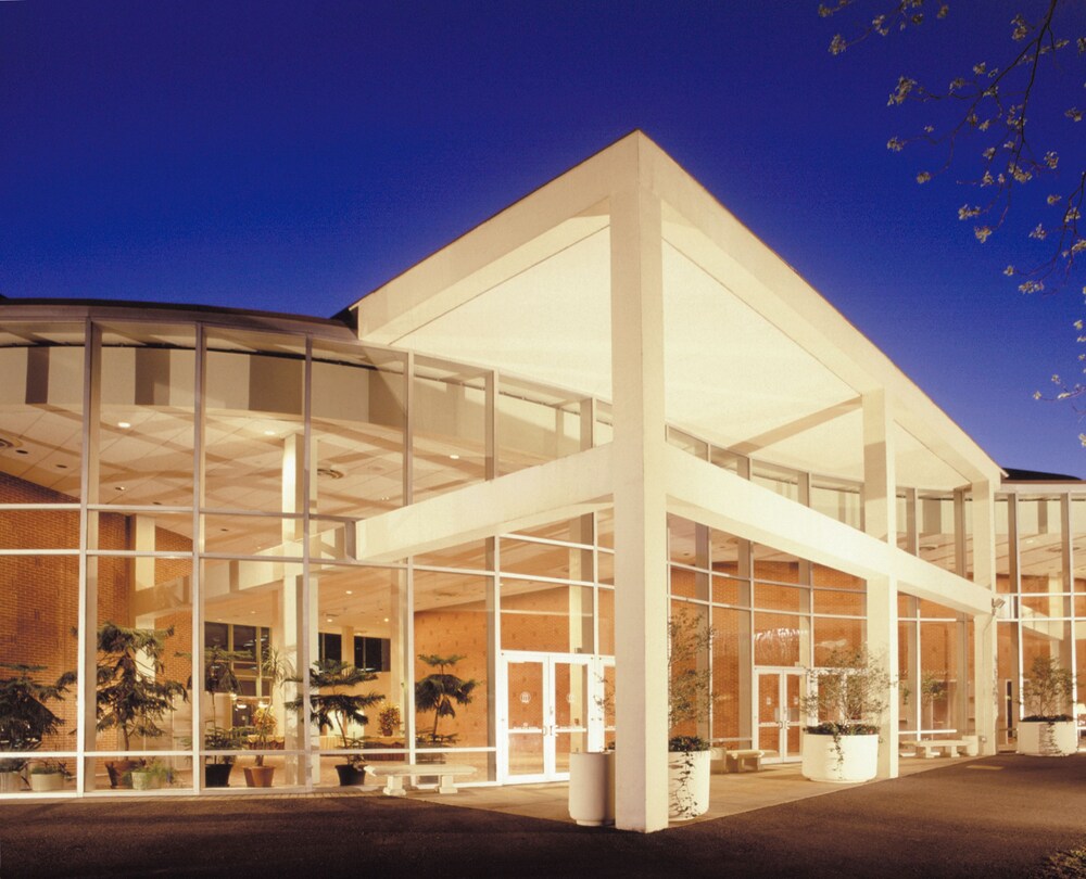 The University of Georgia Center for Continuing Education & Hotel - photo 75