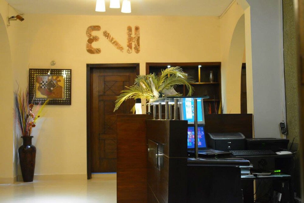Larish Residency - last minute hotel in Islamabad