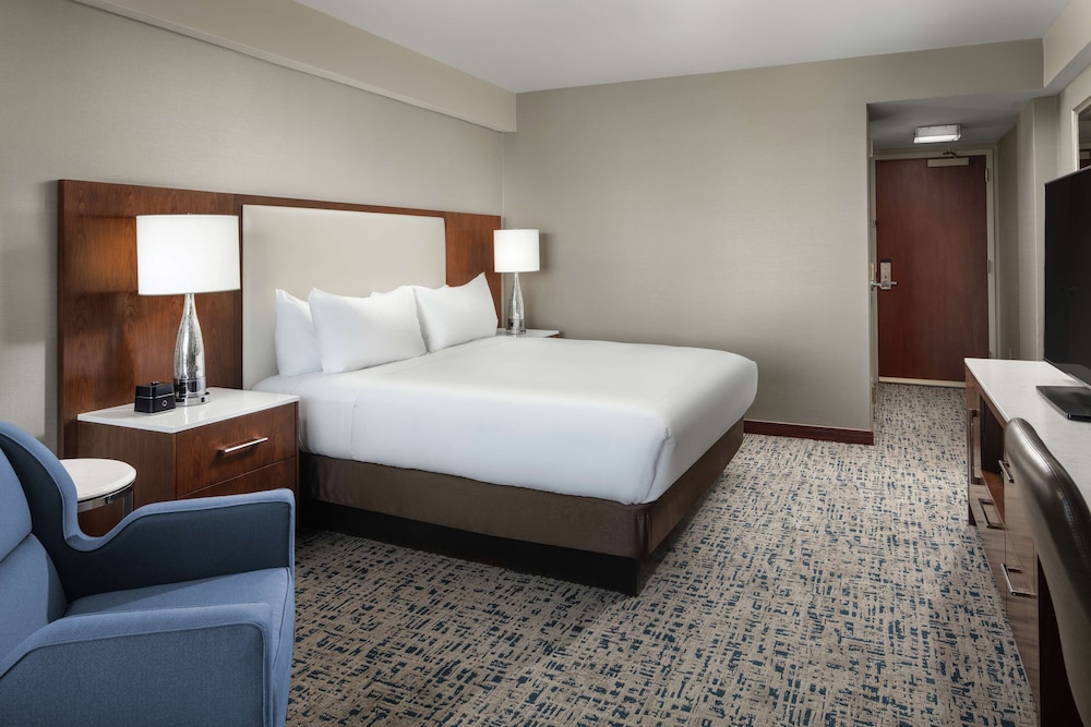 Hilton Boston Logan Airport - photo 22