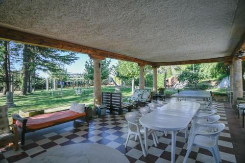El Chalet de Gloria — 4-Star Luxury Hotel in Santa Marta De Tormes, Spain