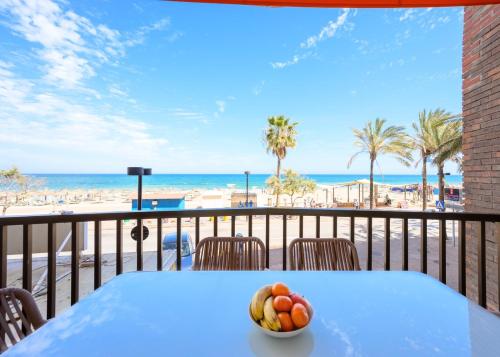 Luxury Oceanfront 3 Bedrooms 2 Bath By 10tosea — Fuengirola