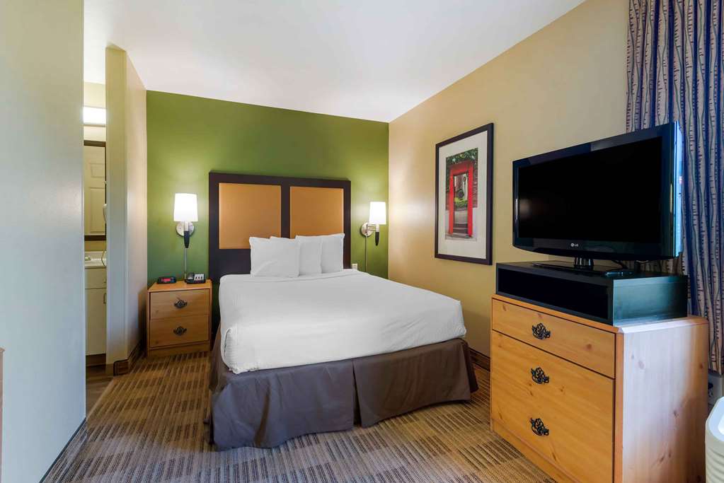 Extended Stay America Suites Piscataway Rutgers University - photo 14