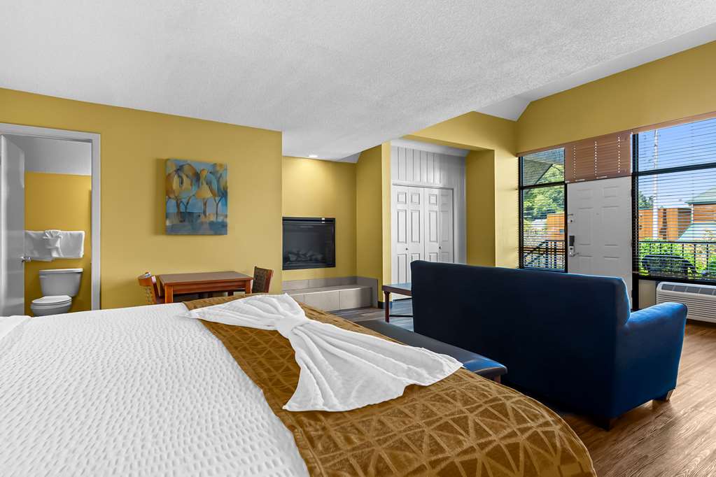 Best Western Toni Inn - photo 18