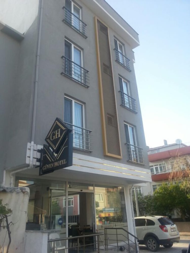 Güven Hotel in Canakkale, Turkey