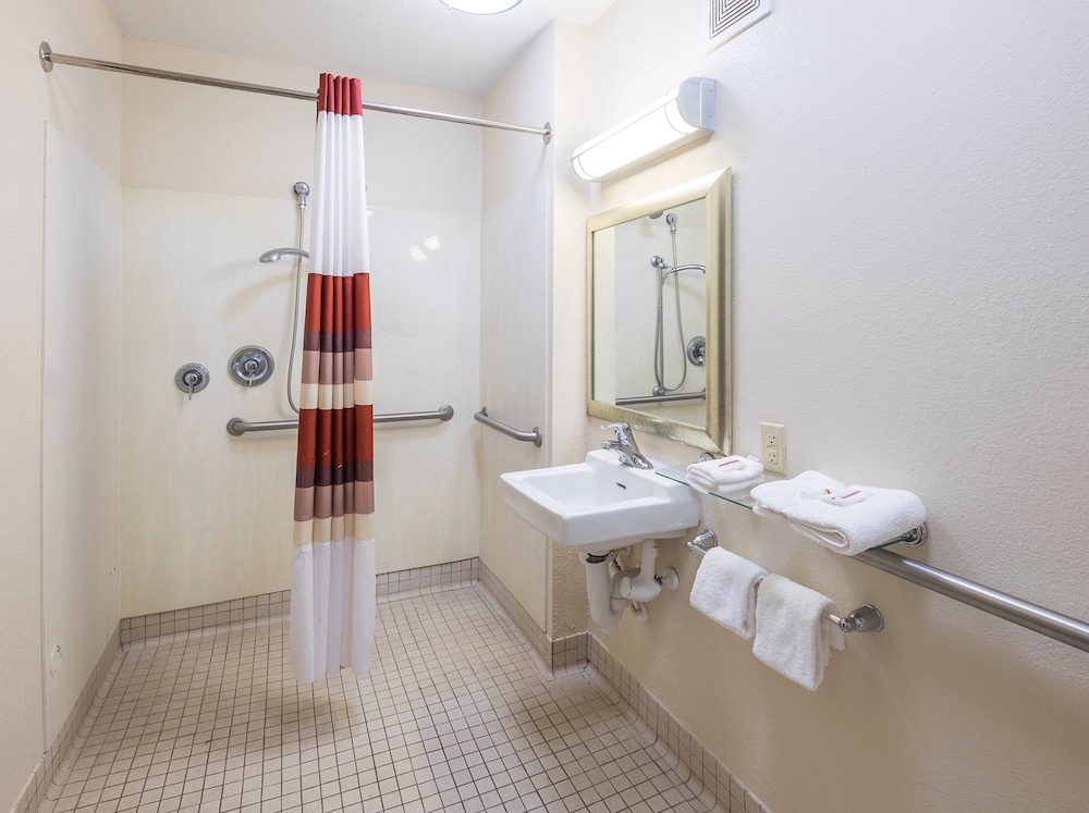 Red Roof Inn Jacksonville Orange Park - photo 21