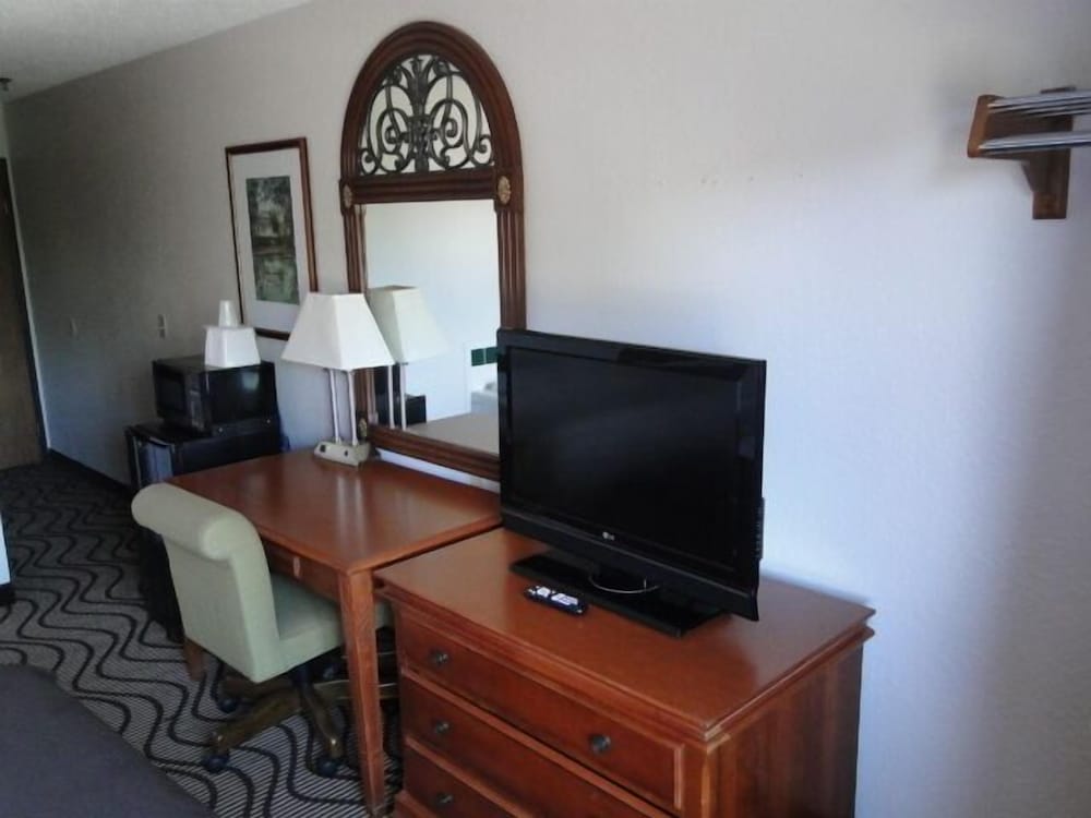 Oscoda Lakeside Hotel - photo 17
