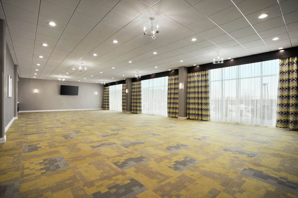 Homewood Suites by Hilton Florence - photo 33