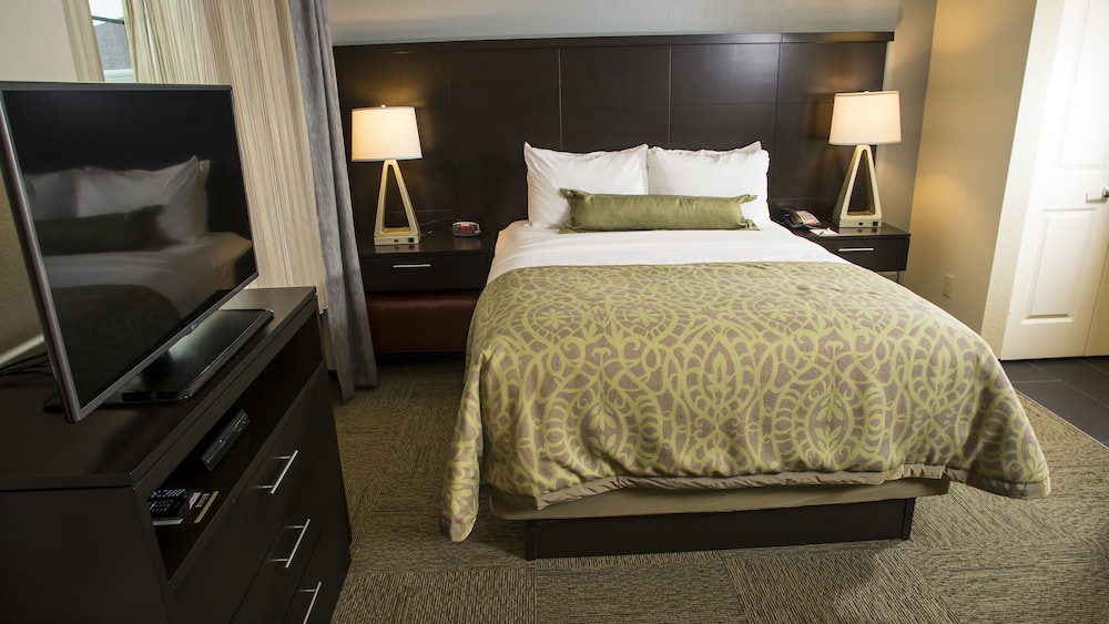 Staybridge Suites Lexington by IHG - photo 7