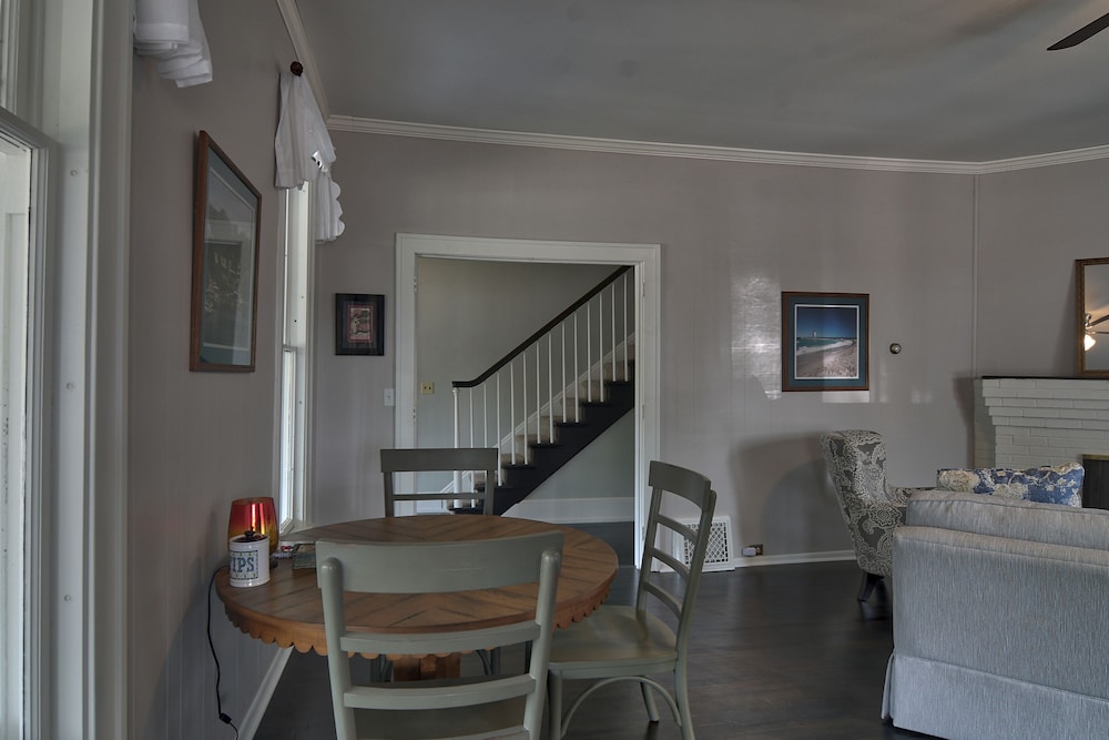 Charlevoix House - photo 50