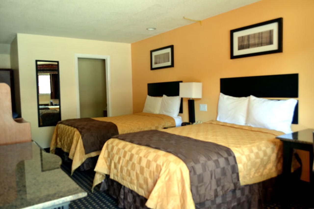 Enfield Inn - photo 14