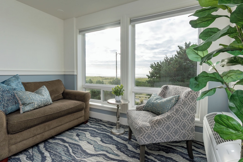 Seaside Oceanfront Inn - photo 165