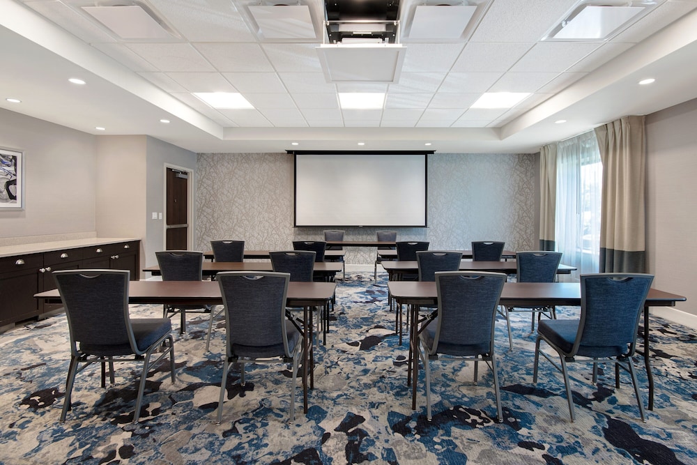 Holiday Inn Detroit Northwest Livonia by IHG - photo 46
