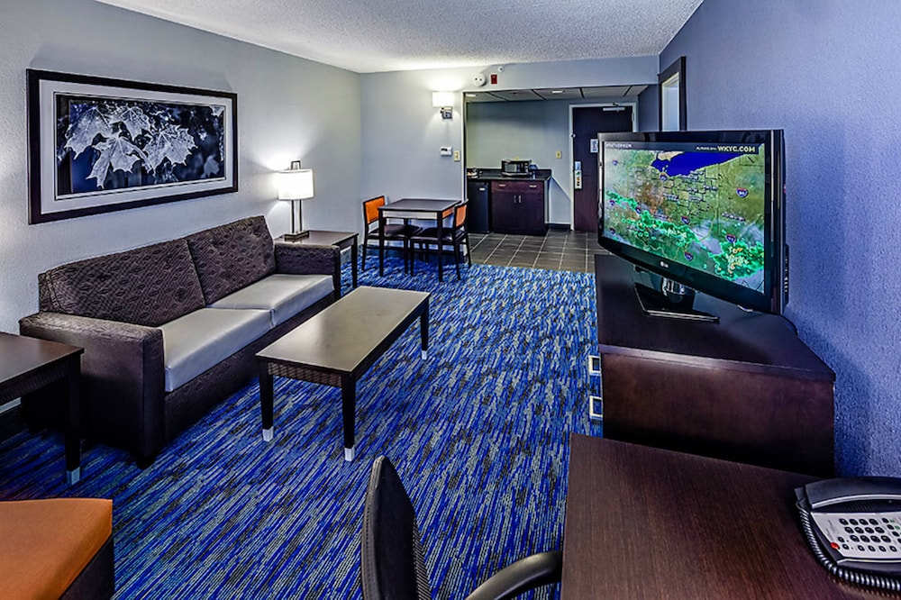 Holiday Inn Cleveland Northeast Mentor by IHG - photo 9