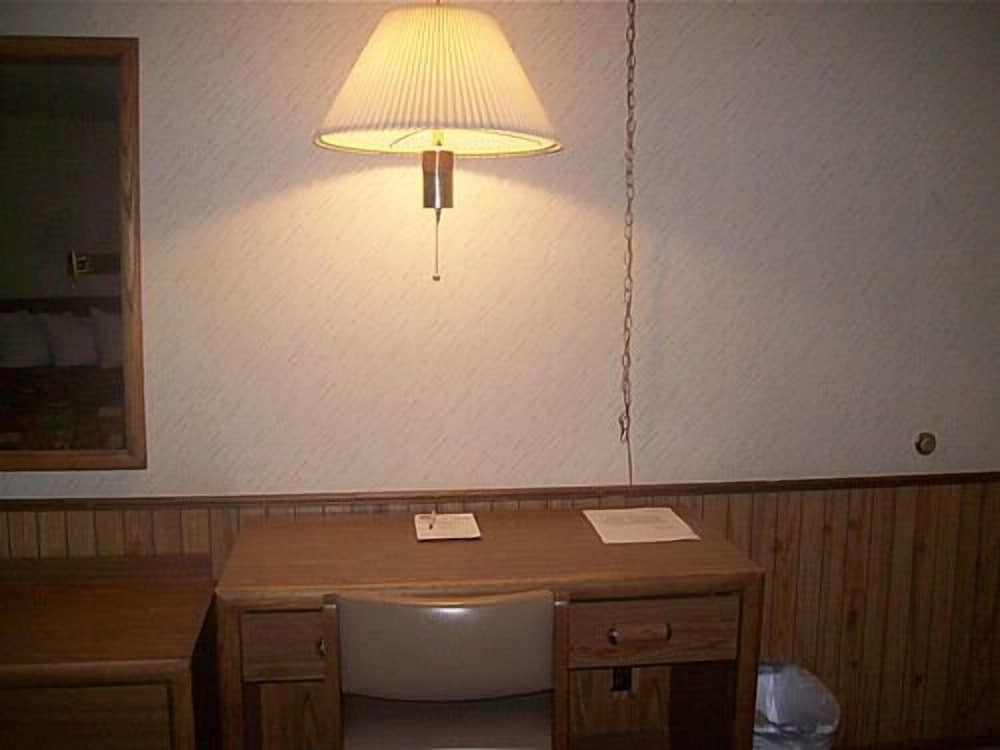 Sagebrush Inn - photo 14