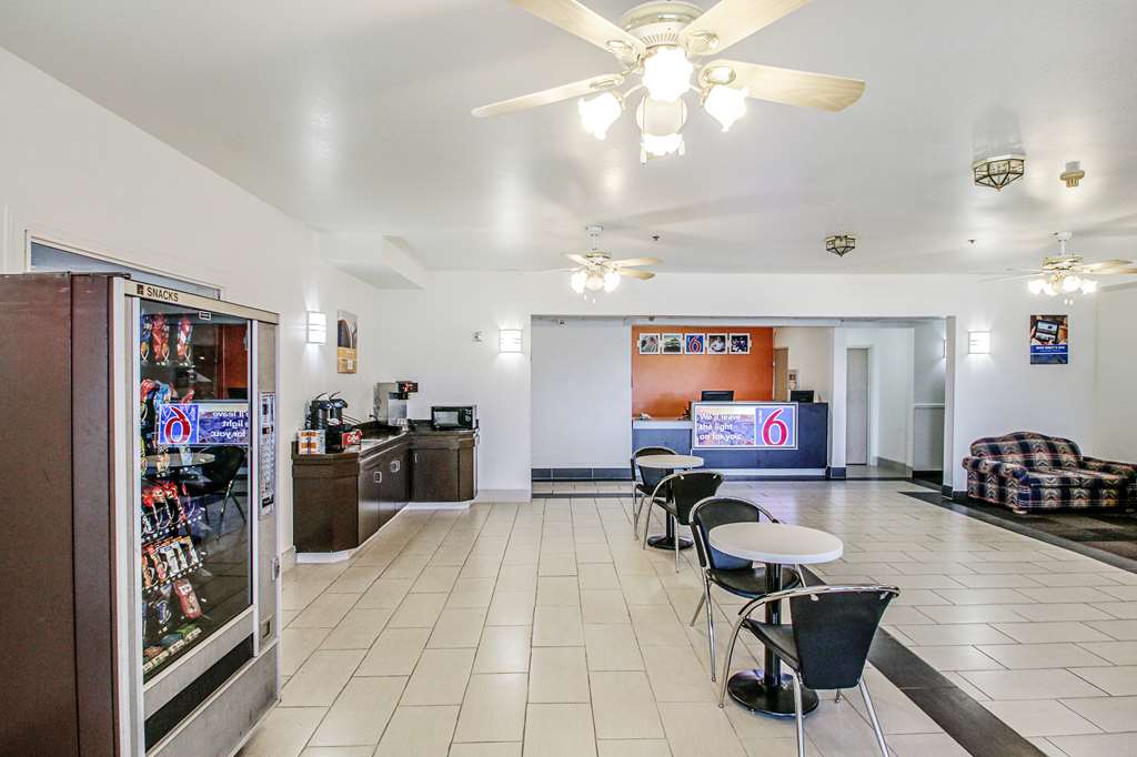 Motel 6 Nephi UT - photo 29