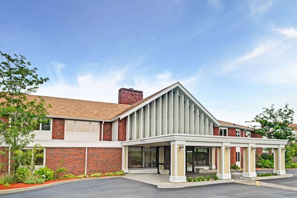 Ramada by Wyndham Seekonk Providence Area - featured photo