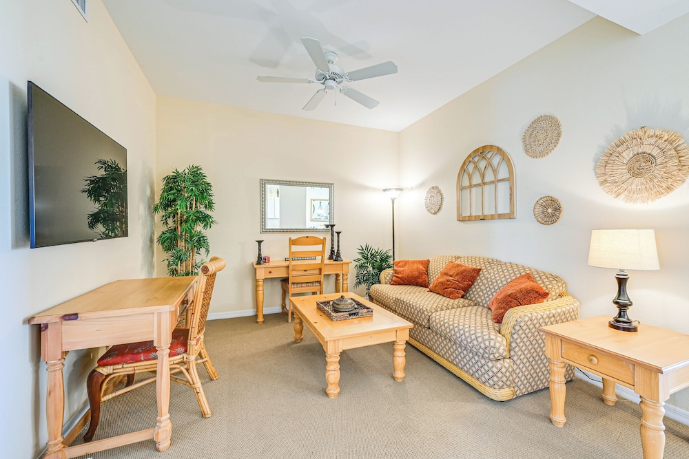 Naples Resort Condo on 2 Championship Golf Courses - photo 14