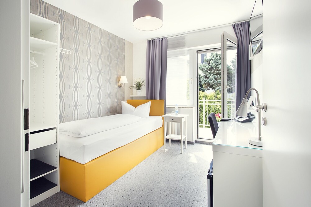 Hotel Löwenguth — Montabaur — photo 4