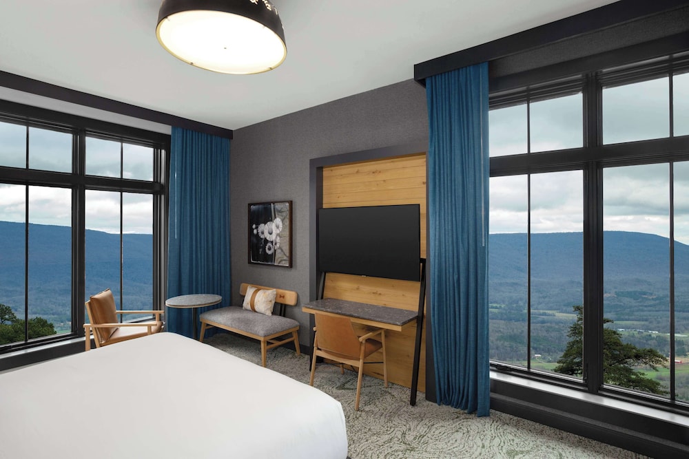Cloudland at McLemore Resort Lookout Mountain Curio by Hilton - photo 39